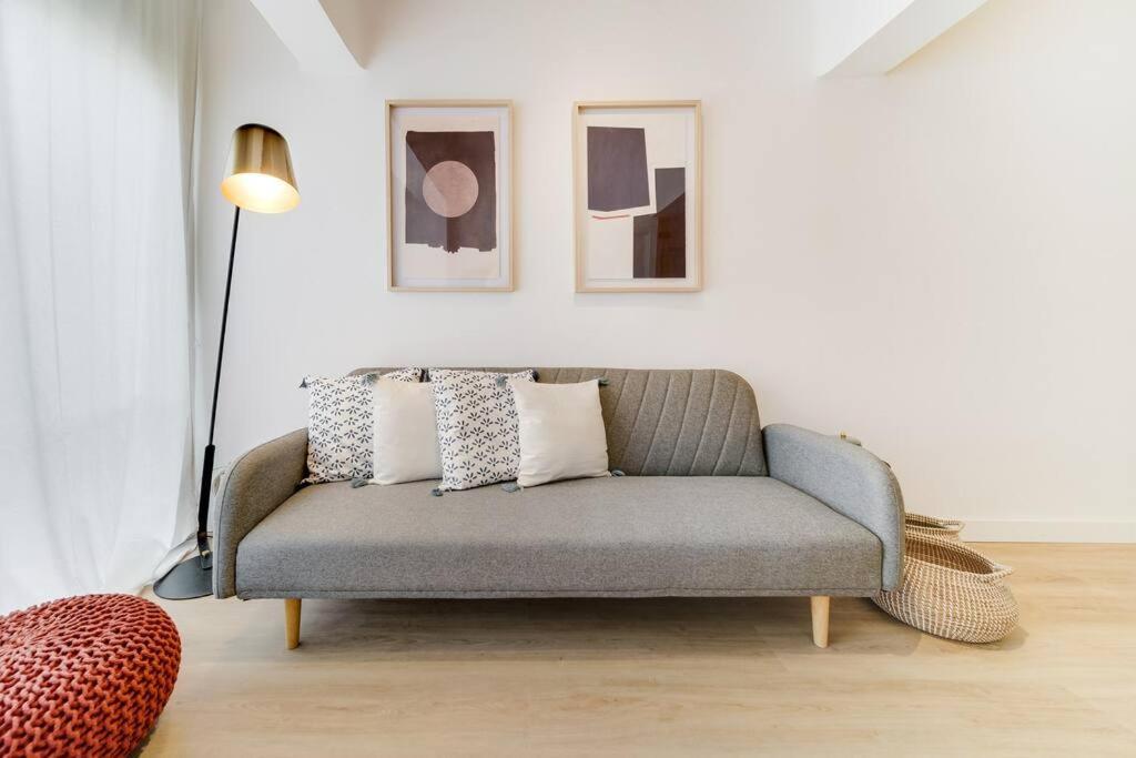 Esplendido Apartamento En El Centro Малага Екстериор снимка